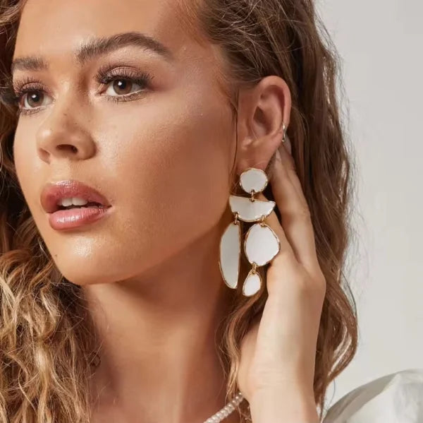 Oiled Metal High-Quality Irregular Dangling Drop Earrings
