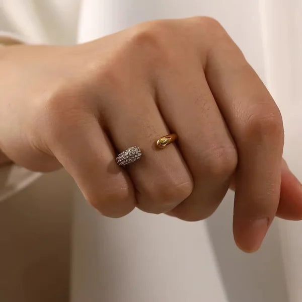 Irregular Waterdrop Shiny Small Cubic Zirconia 18K Gold Plated Adjustable Ring