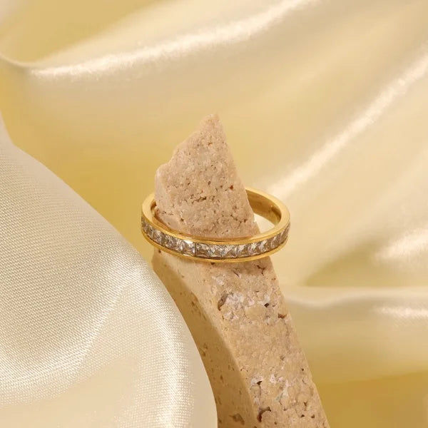 Luxury & Advanced feeling full Sky Star full Circle Row Diamond Stainless Steel Ring