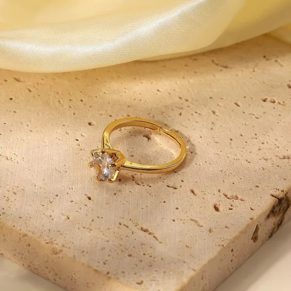 Round Clear Cubic Zirconia 18k Gold Plated Brass Ring