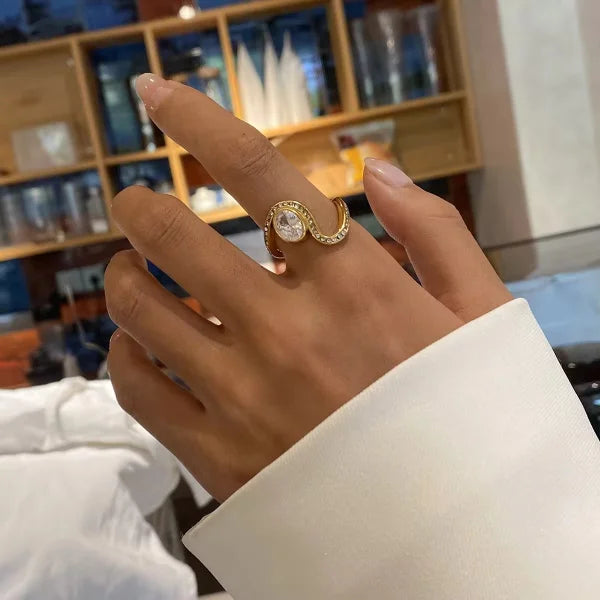 Water Drill Wave Oval Diamond 18k Gold Plated Ring