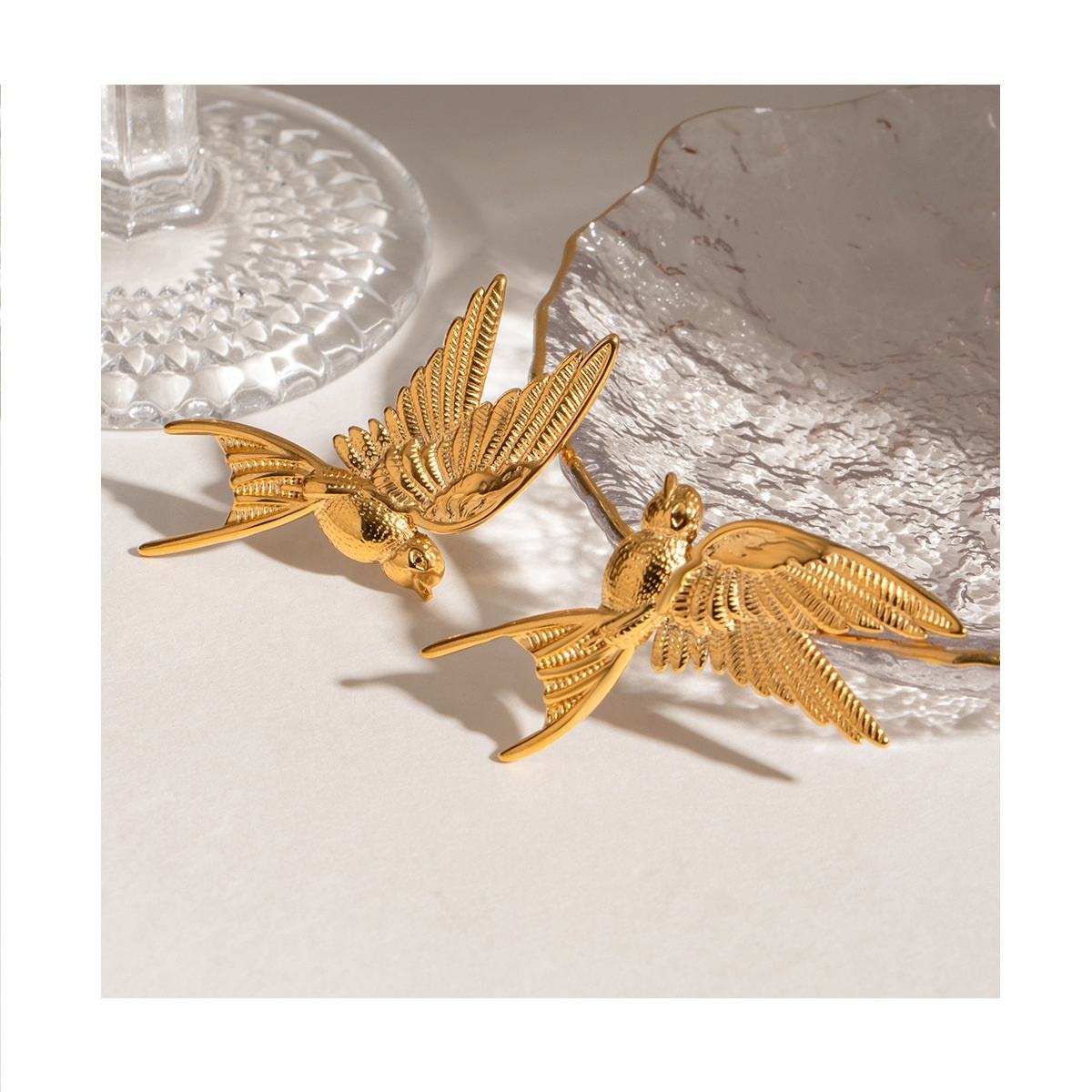Orek Elara Peace Kingfisher Wing Earring earrings gift packaging