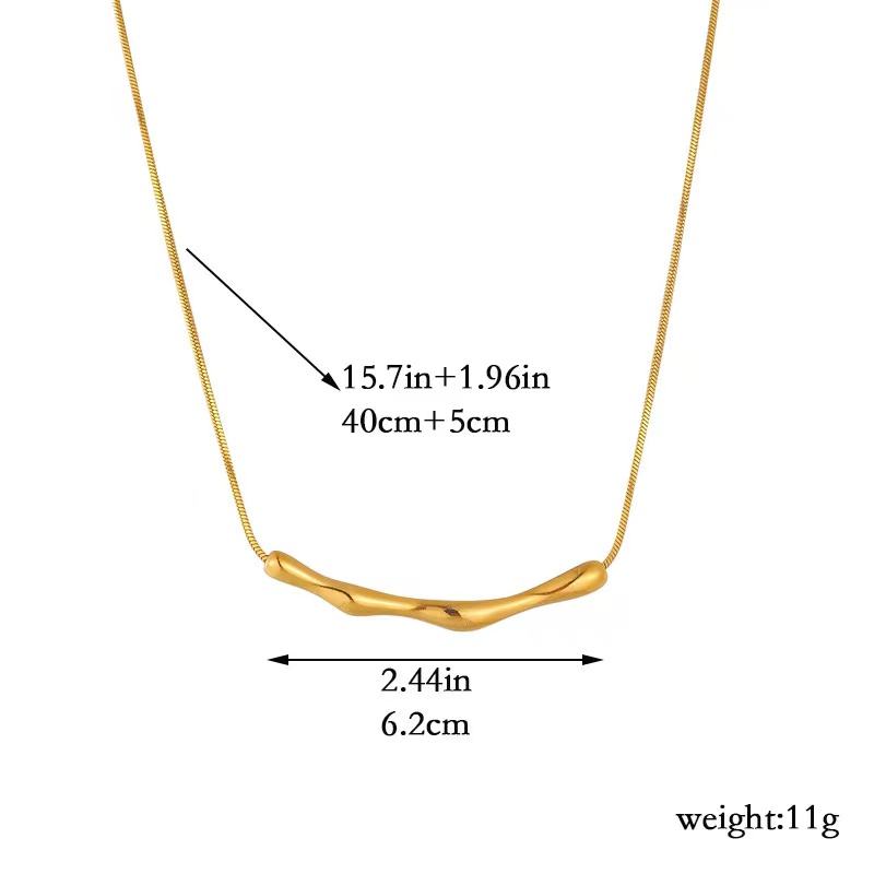 Orek Sora Bamboo Flux styled look, pendant necklaces