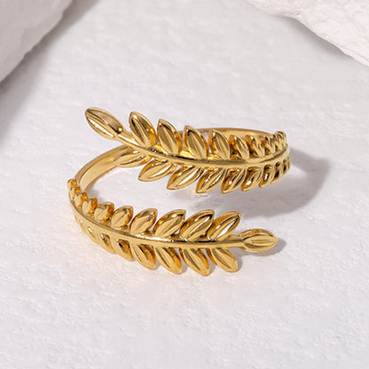 Orek Foliage Leaf Ring ring styled with everyday outfit