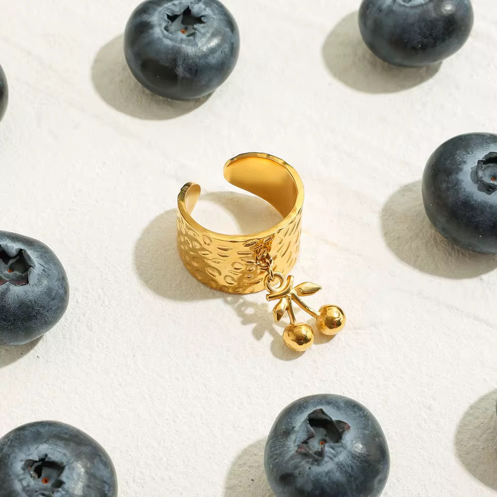 Main keyword + product type + benefit + brand