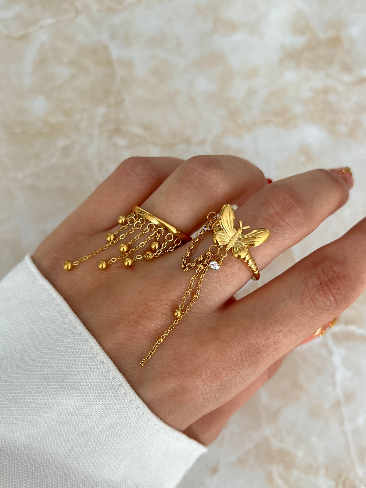 Close-up of Orek Aiera Butterfly Ring ring detail, a French vintage-inspired leaf silhouett