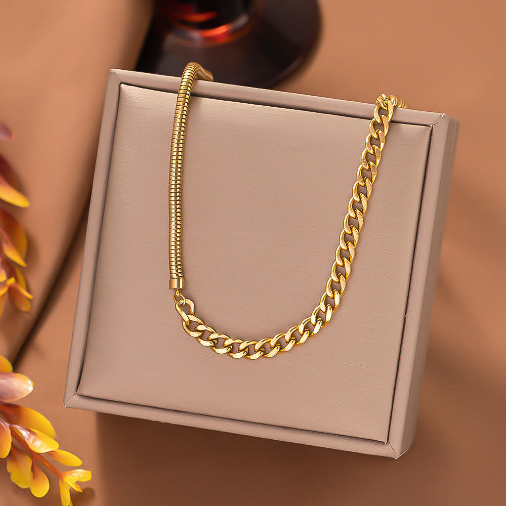 Woman wearing Orek Kiva Bold Link Necklace with modern everyday styling